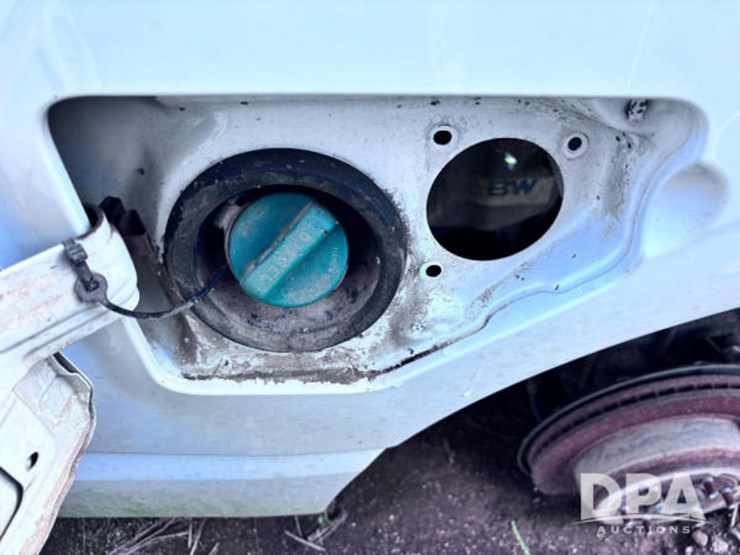 2018-nissan-titan-image-36