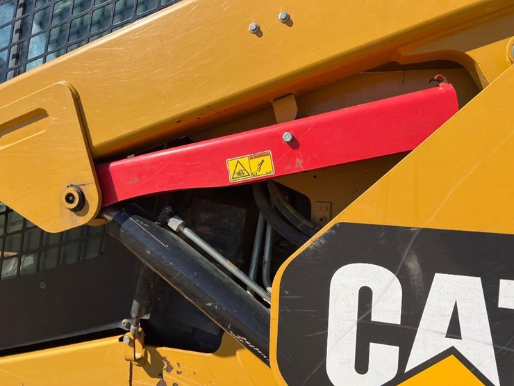 2015-caterpillar-289d-image-21