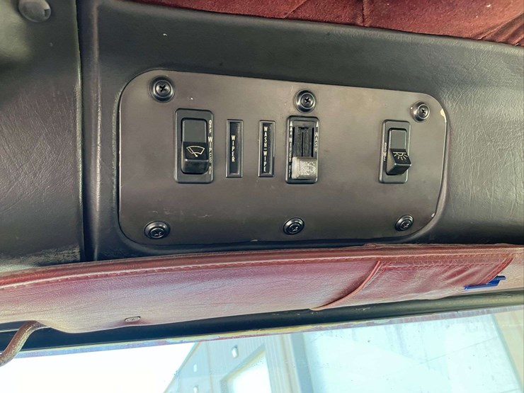 1994-international-9400-image-52