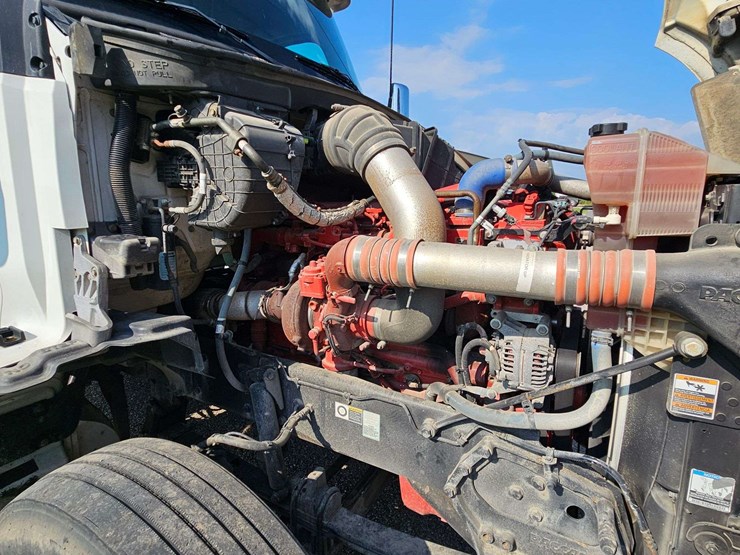 2019-kenworth-t880-image-6