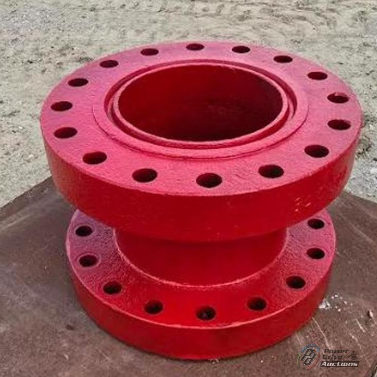 13 5/8" x 1'6" Wellhead Spacer Spool