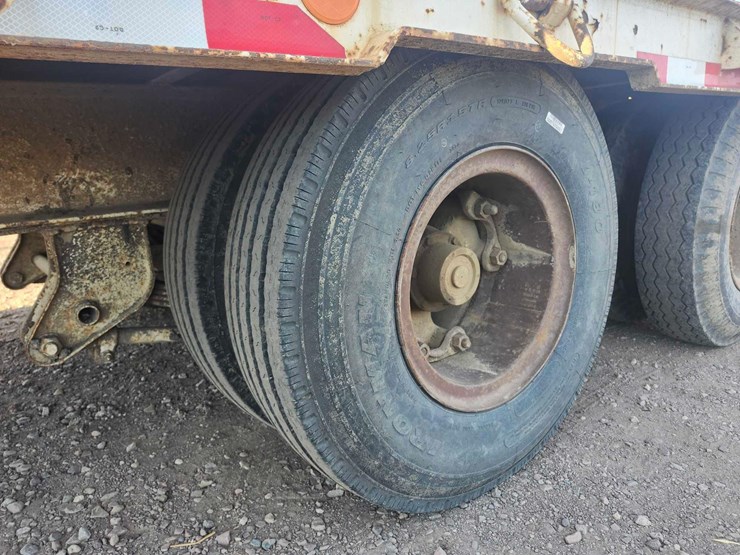 1975-axle-24ft-image-8