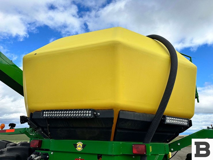 john-deere-1910-image-37