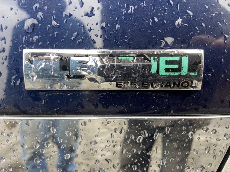 2010-chevrolet-impala-sedan-image-11