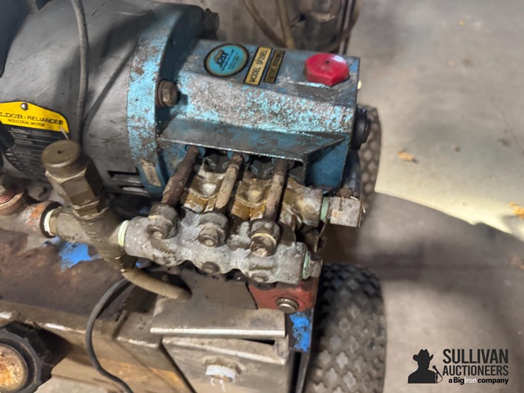 hydro-cleaner-power-washer-image-10