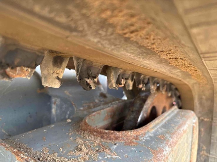 2018-takeuchi-tl12v2-image-14