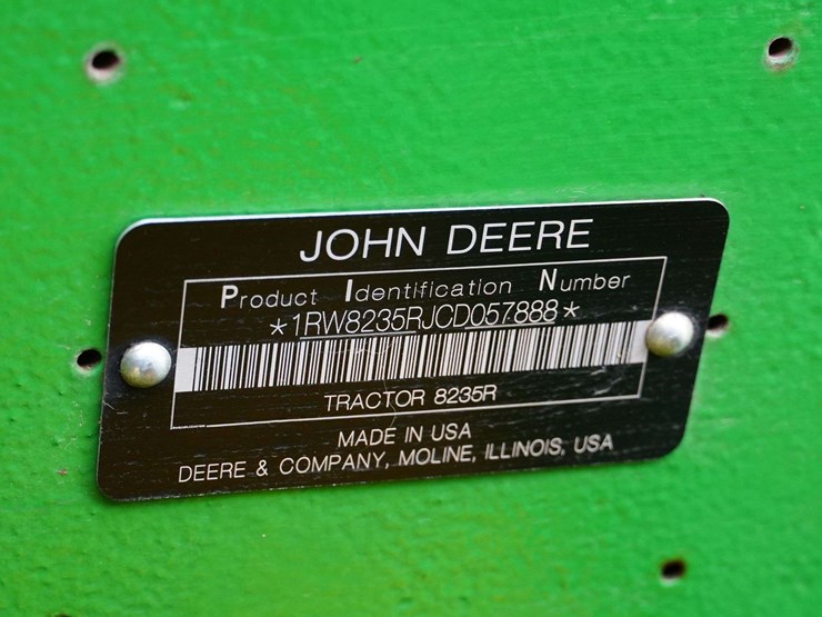 2012-john-deere-8235r-image-42