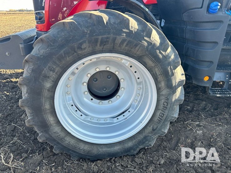 2020-massey-ferguson-8740s-image-16