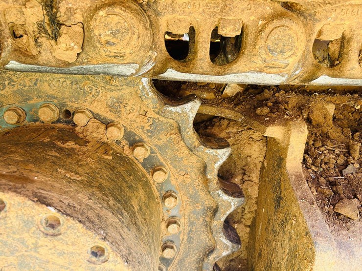 2010-doosan-dx180-lc-image-39