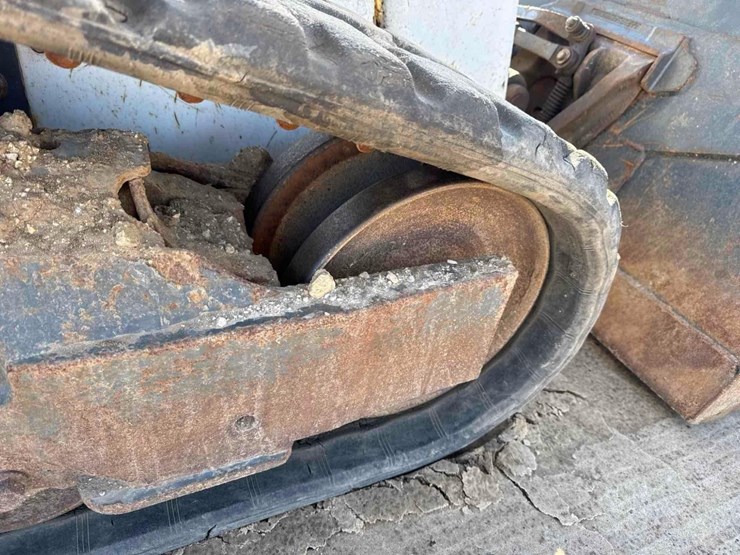 2024-bobcat-t76-image-18