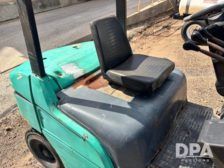 caterpillar-657-image-25