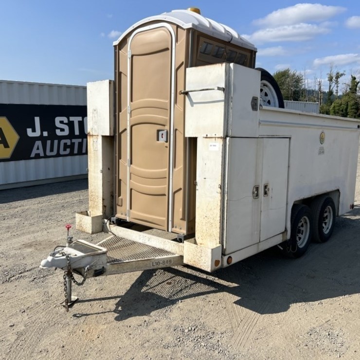 2000 County Built T/A Utility Trailer