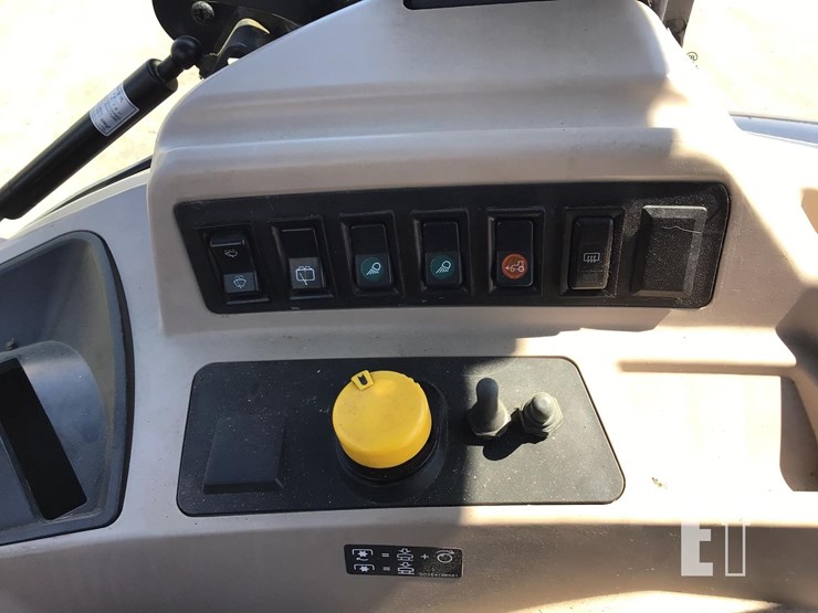 kubota-m7060-image-19