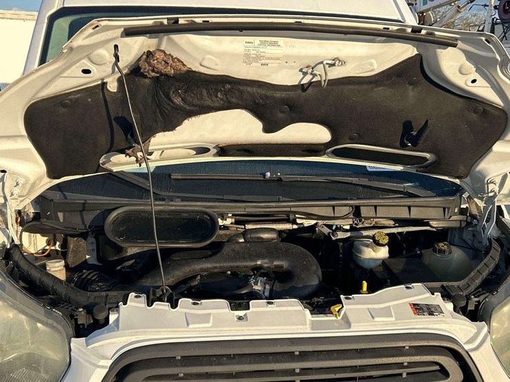 2016-ford-transit-image-9