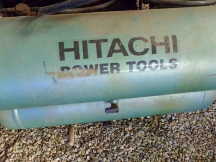 hitachi-4-gal.-air-compressor-image-2
