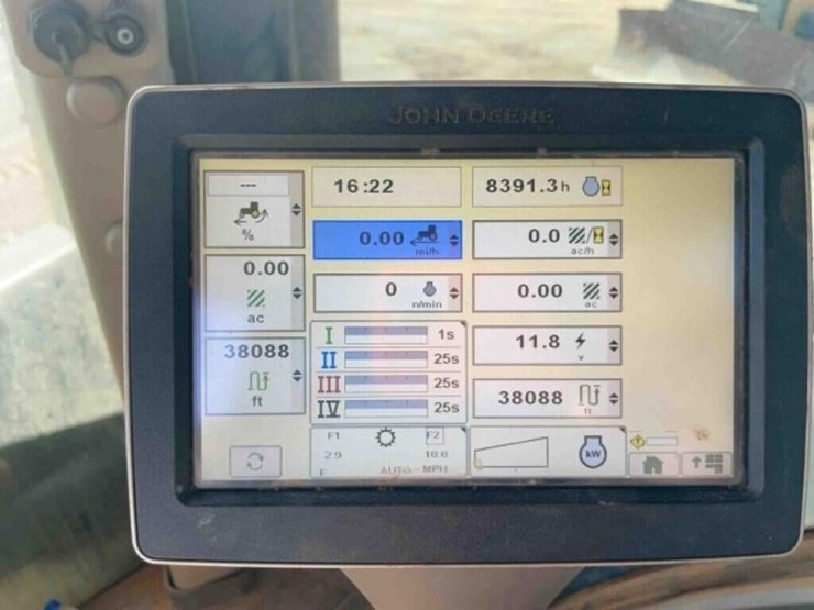 2014-john-deere-9510r-image-27