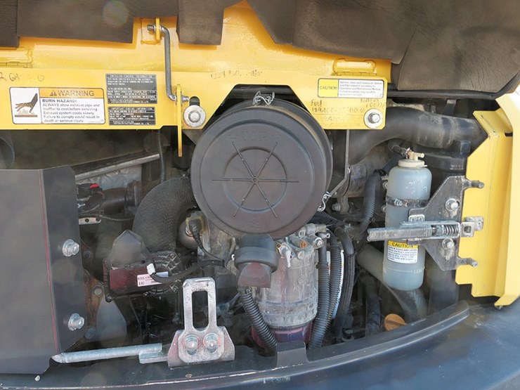 2017-yanmar-sv100-2a-image-29