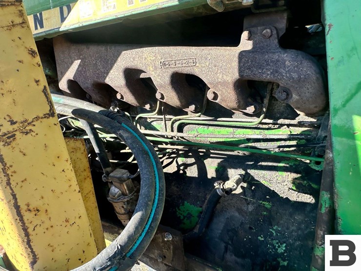 john-deere-2840-image-32