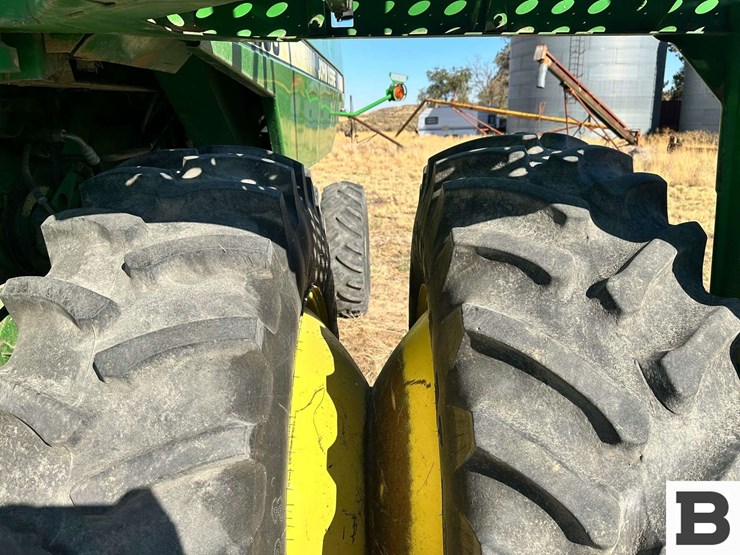 1993-john-deere-9600-image-23