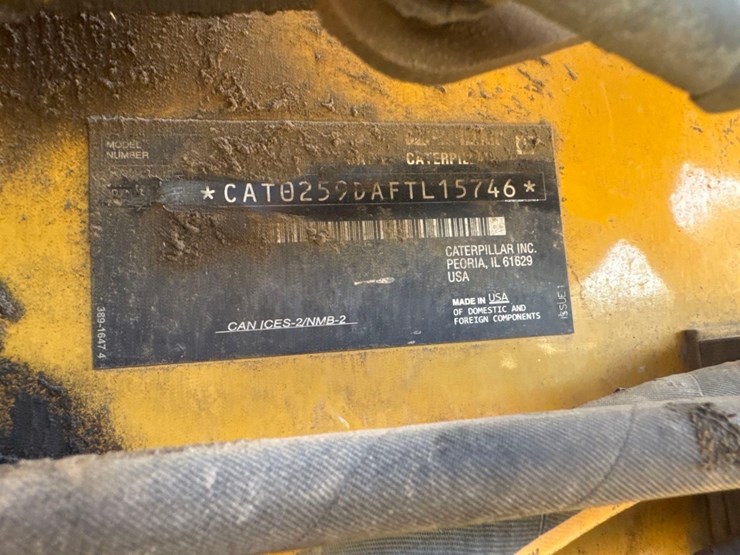 2018-caterpillar-259d-image-16