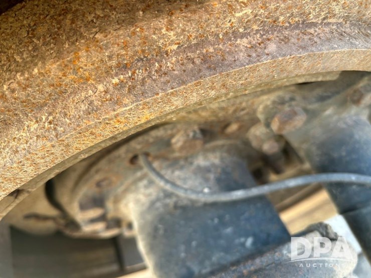 2004-international-9200i-image-25