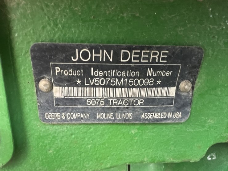 2009-john-deere-5075m-4wd-utility-tractor-image-21