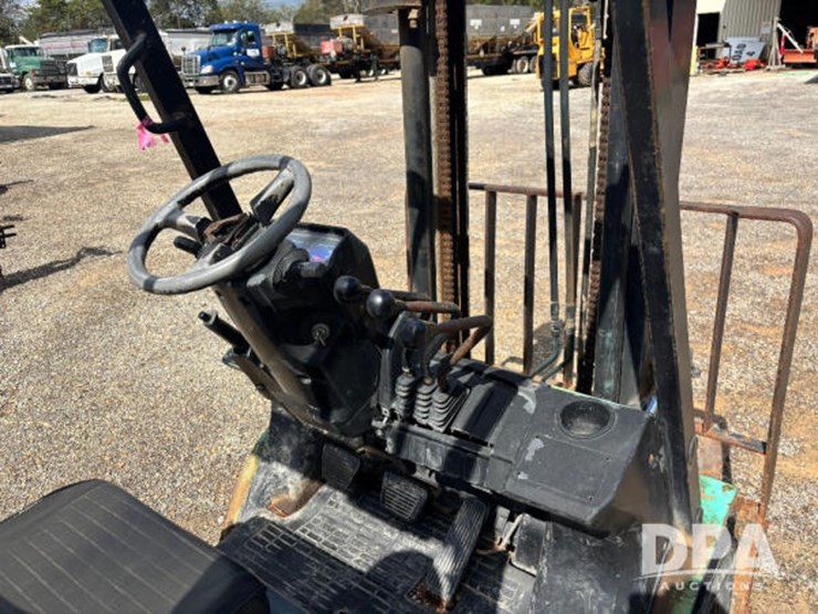 caterpillar-657-image-24