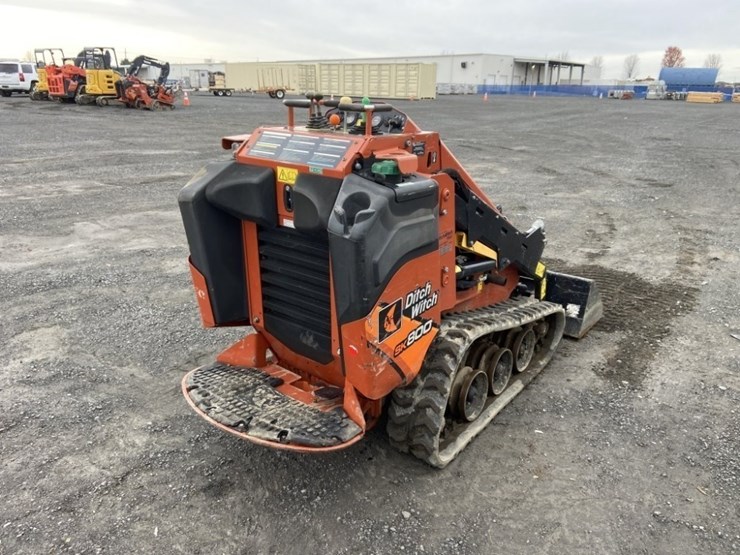 2020-ditch-witch-sk800-image-5