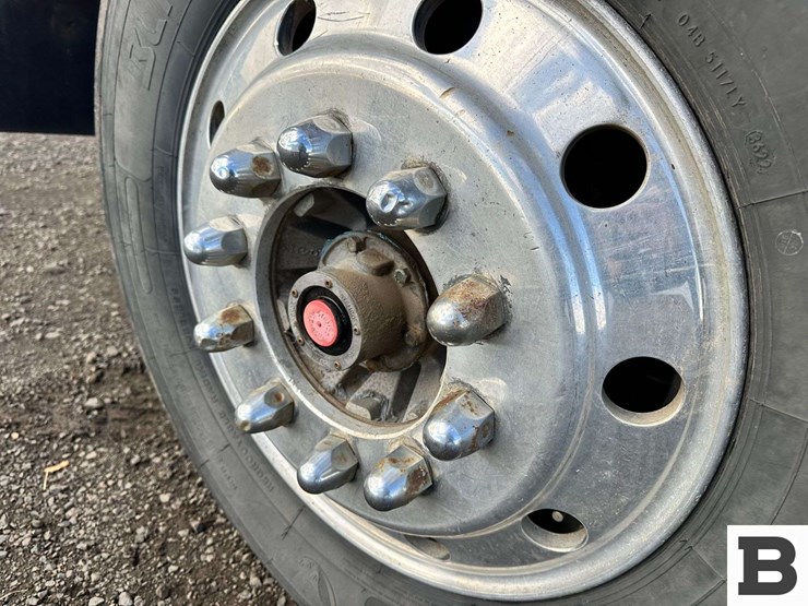 1999-kenworth-t800-image-32