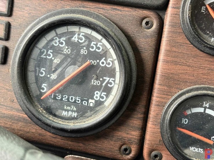 2000-national-600c-image-25