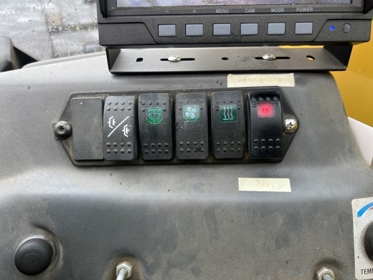 john-deere-48-image-15