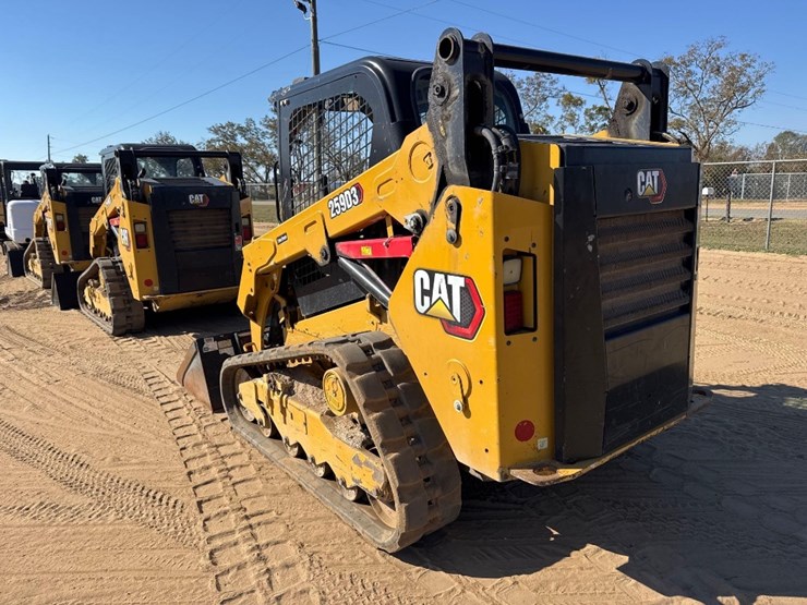 2023-caterpillar-259d3-image-2