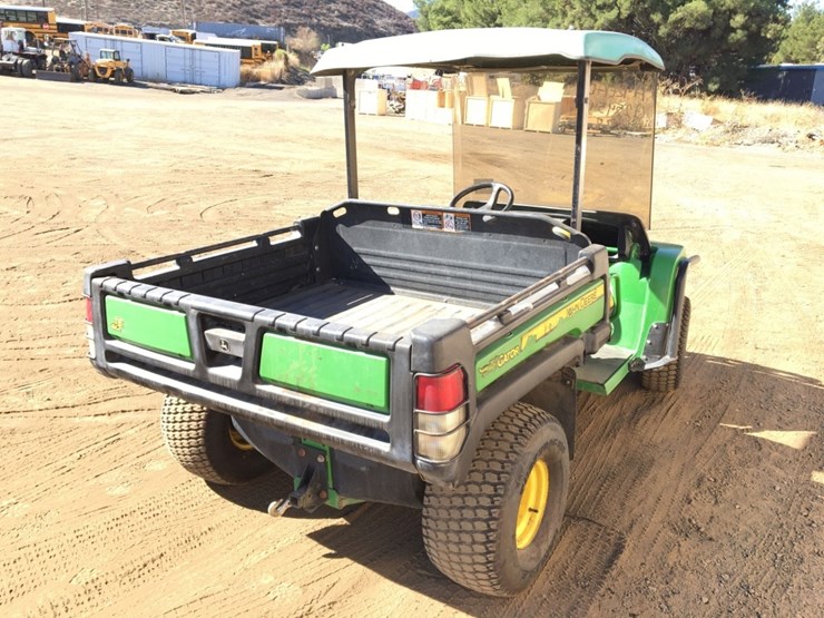 2012-john-deere-gator-image-3
