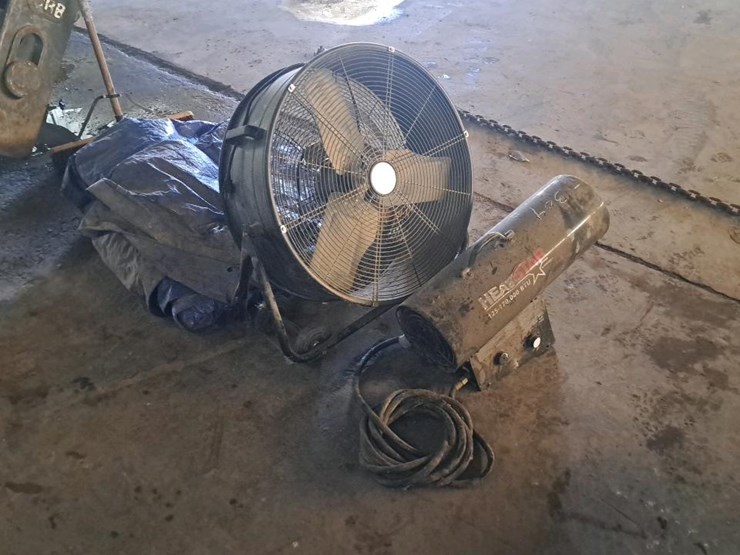 #304-•-heater,-fan-and-tarp-image-3