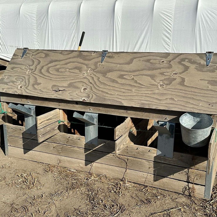 Custom Wood Calf Bottling Huts - Basin City, WA