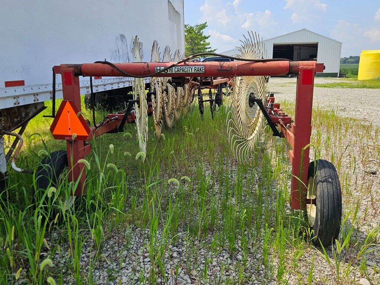 h&s-hay-rake-image-4