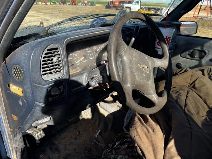 1997-gmc-sierra-2500-sl-image-7