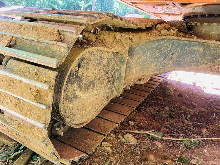 2010-doosan-dx180-lc-image-32