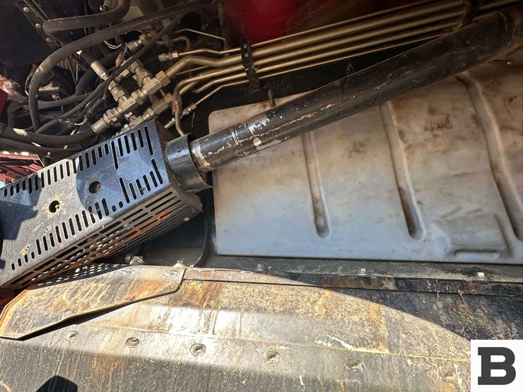 2017-case-ih-9240-image-23