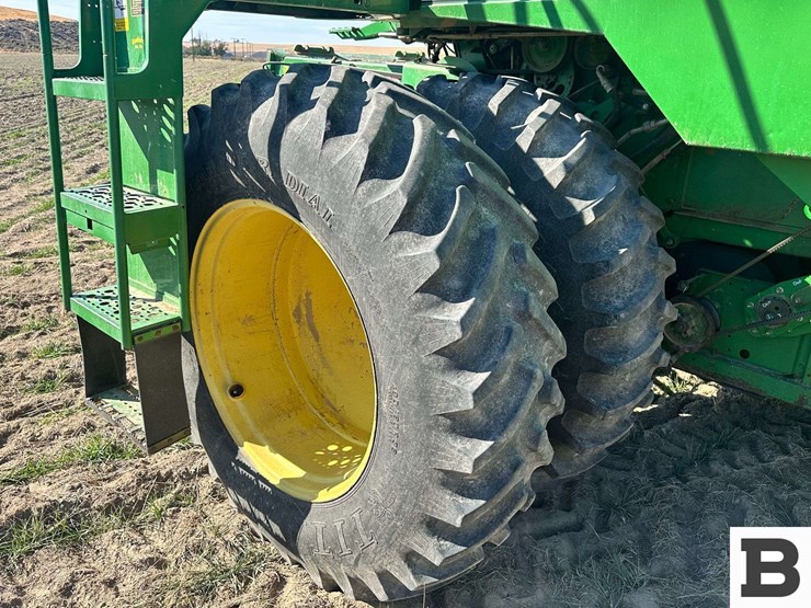 1993-john-deere-9600-image-24