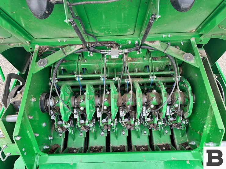 john-deere-l341-image-60