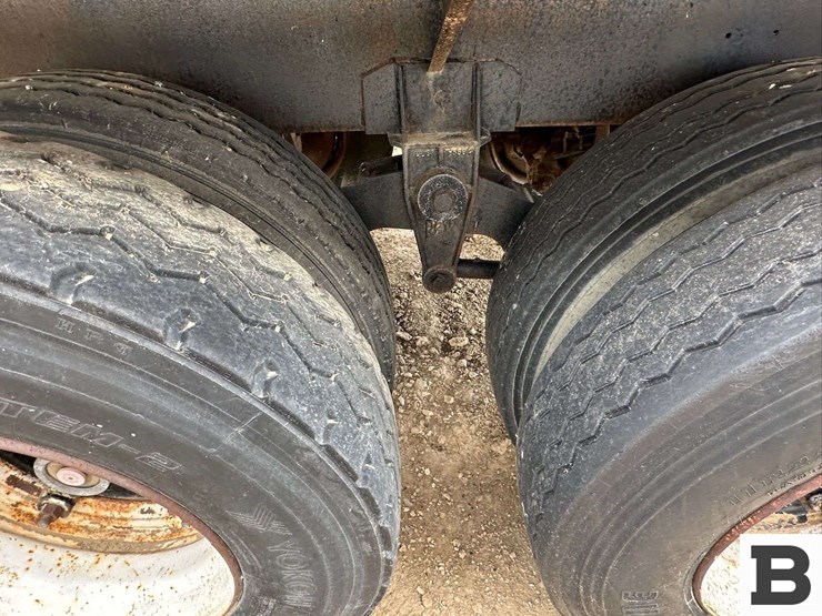 1979-western-aluminum-insulated-tanker-trailer---kennewick,-wa-image-14