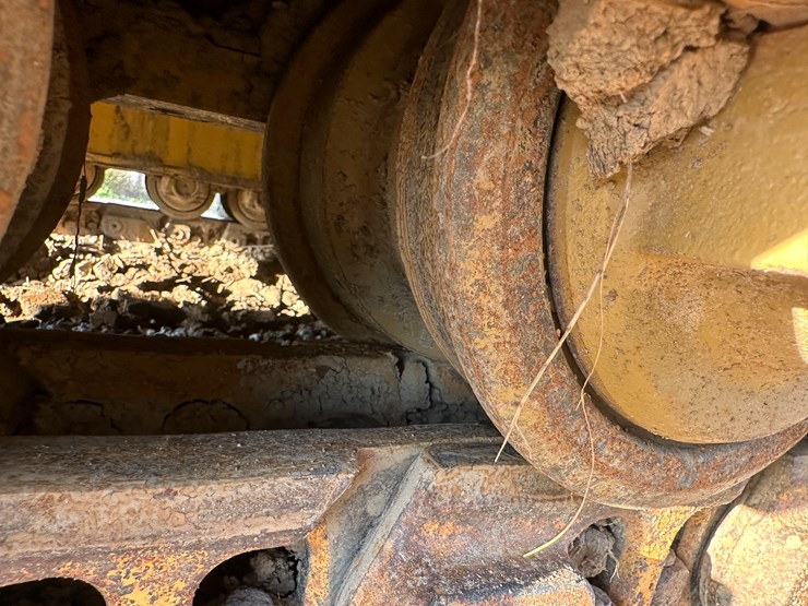 caterpillar-d5k2-image-15