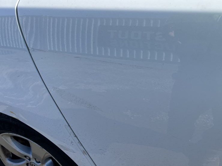 2014-toyota-sienna-le-image-18