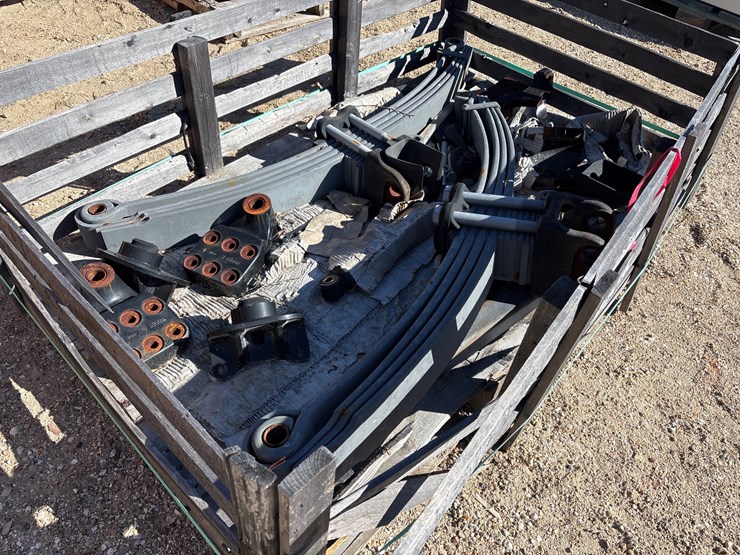 #24865-•-leaf-springs-image-3