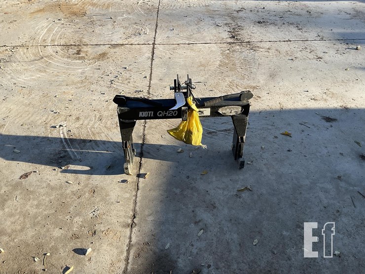 2025-kioti-qh20-image-3