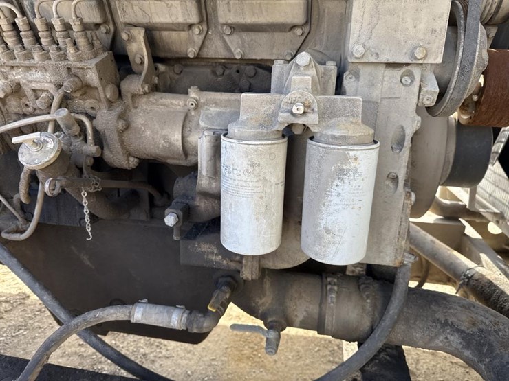 cummins-qst30-image-12