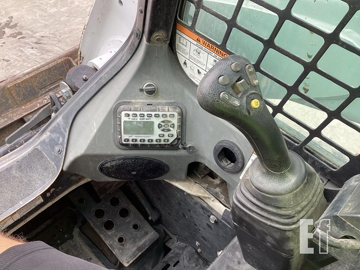 2019-bobcat-t770-image-16