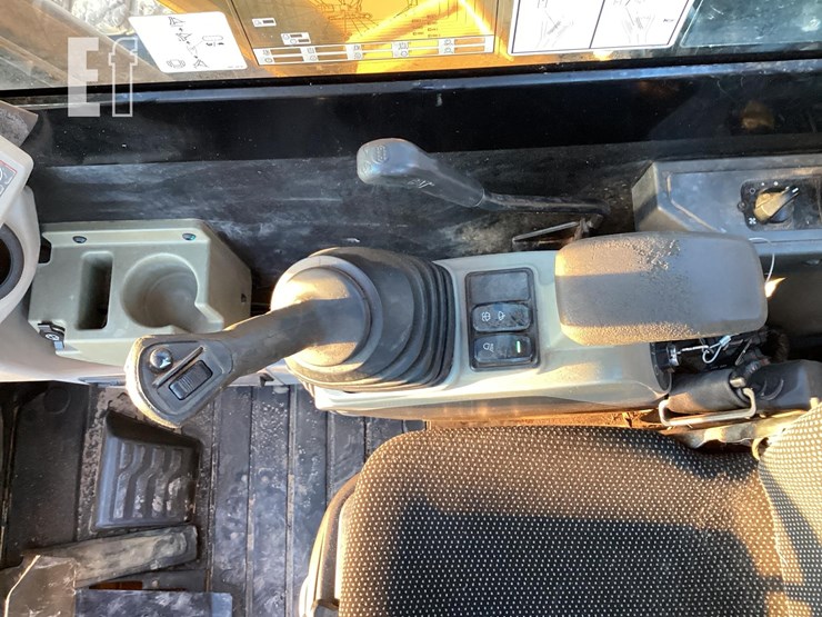 2017-caterpillar-307e2-image-18