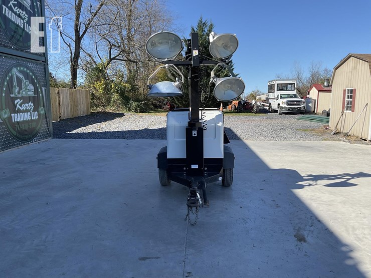 2019-allmand-bros-night-lite-v-series-image-6